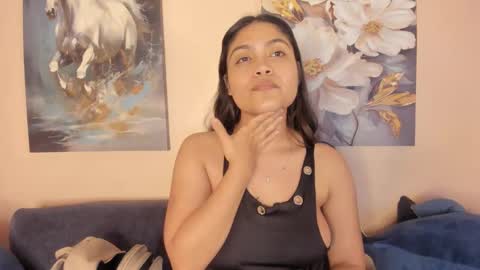 nina_kmay online show from March 28, 10:37 am