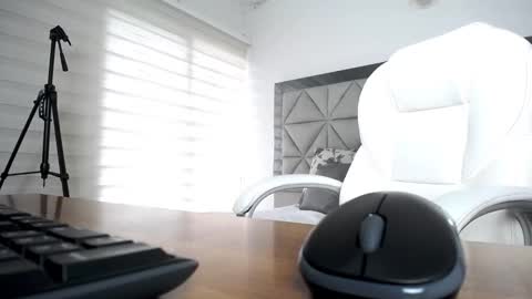  Nina  online show from February 7, 9:04 pm