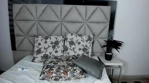  Nina  online show from February 11, 2:14 am