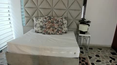  Nina  online show from September 13, 8:30 pm