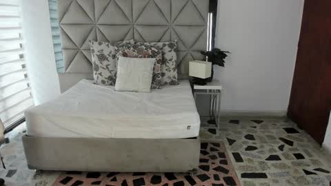  Nina  online show from September 16, 8:32 pm