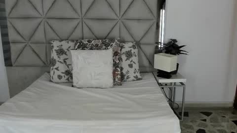  Nina  online show from September 29, 10:58 pm