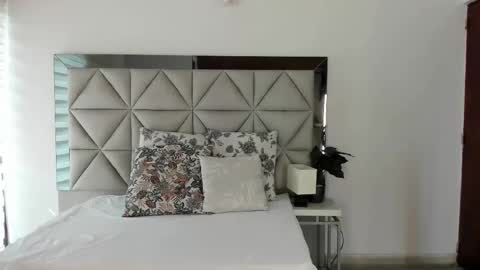  Nina  online show from October 28, 8:44 pm