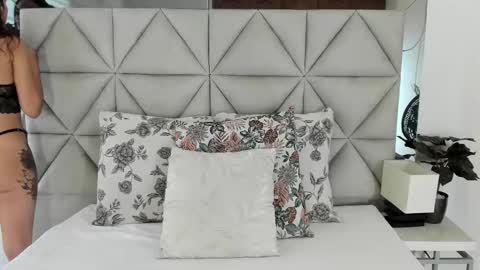  Nina  online show from October 30, 8:53 pm