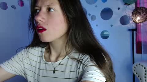Nina Roser online show from September 22, 12:51 pm