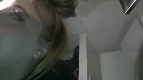ninabeanzz online show from September 17, 1:57 pm