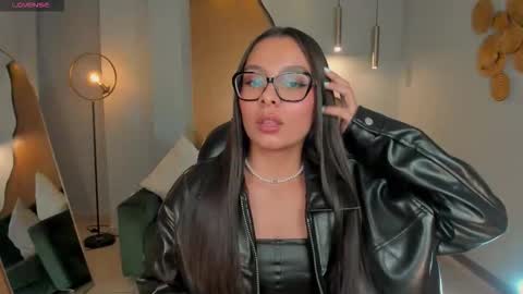 Nina online show from November 18, 4:17 am