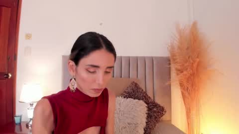 Nina online show from February 25, 6:09 pm