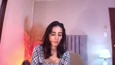 Nina online show from September 30, 6:02 pm