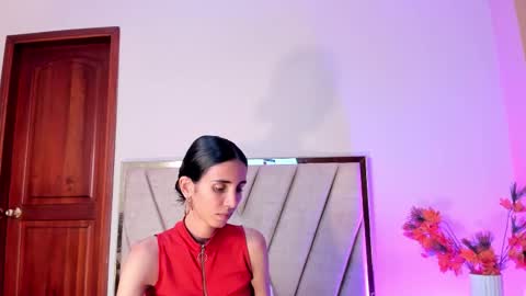 Nina online show from November 10, 6:18 pm