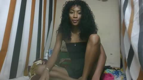 Snapshot of ninaeaa chatting on January 11, 5:45 am ninaeaa online show from January 11, 5:45 am