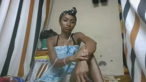 Snapshot of ninaeaa chatting on January 31, 7:11 pm ninaeaa online show from January 31, 7:11 pm