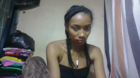 ninaeaa online show from April 16, 10:05 am