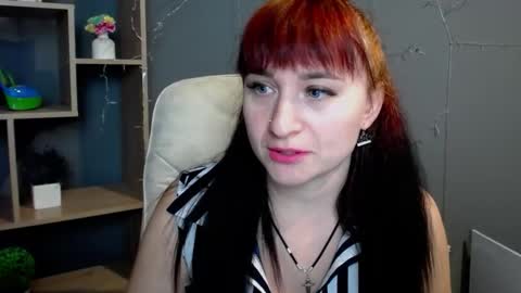 ninaflawlees online show from November 17, 12:55 pm