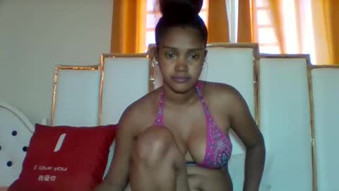 ninah_rise online show from January 16, 4:16 am