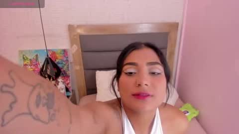 Snapshot of ninamartins chatting on June 23, 3:48 am N I N A online show from June 23, 3:48 am
