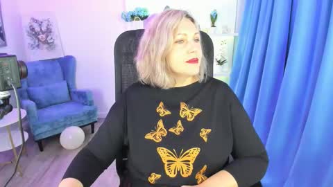 ninastarle online show from December 1, 4:28 am