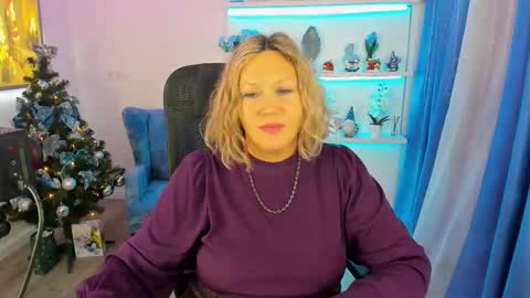 ninastarle online show from December 16, 9:14 am