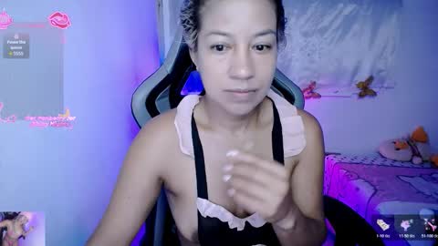 ninatinydoll1 online show from November 25, 10:15 am