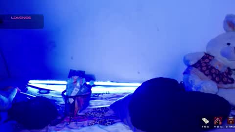 ninatinydoll1 online show from March 26, 11:16 am