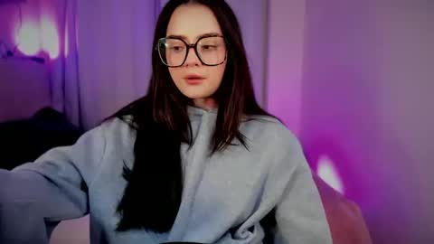 Snapshot of ninavolkov chatting on October 15, 10:21 pm ninavolkov online show from October 15, 10:21 pm