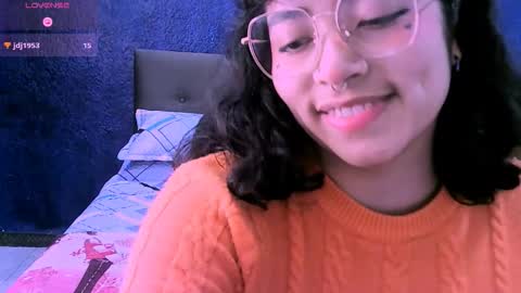 Snapshot of ninayellow chatting on September 24, 1:58 pm Nina online show from September 24, 1:58 pm