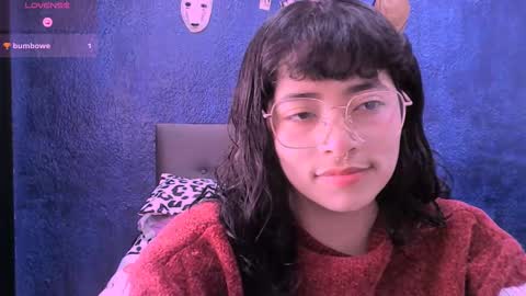 Snapshot of ninayellow chatting on October 13, 4:40 pm Nina online show from October 13, 4:40 pm