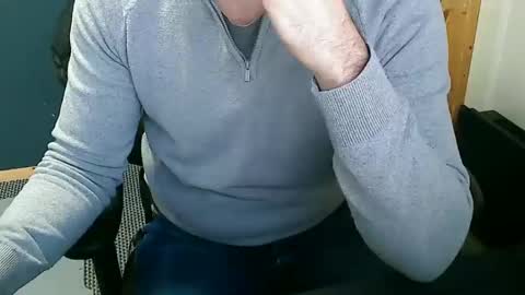 Snapshot of nineinches2222 chatting on January 27, 1:09 pm Nineinches online show from January 27, 1:09 pm