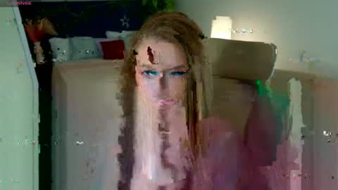 Snapshot of ninelki_yum chatting on July 29, 11:08 am Ninelki yum online show from July 29, 11:08 am