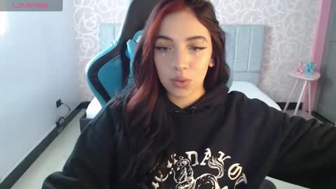 Ninfa  online show from December 23, 11:25 am