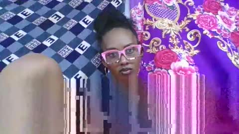 ninie246746 online show from April 16, 6:47 am