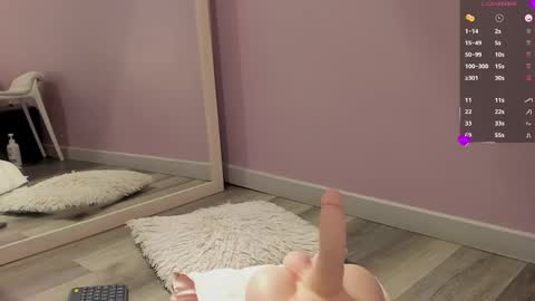 Snapshot of ninna_monroe_ chatting on March 10, 1:43 pm Ninna online show from March 10, 1:43 pm