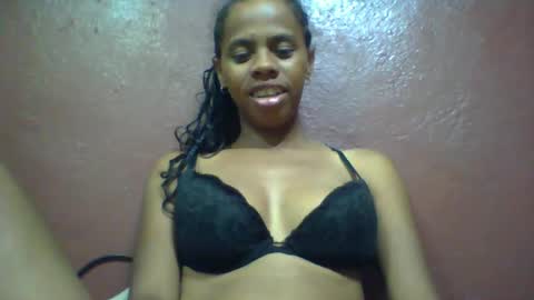 Snapshot of nirinahfy chatting on January 14, 8:04 pm nirinahfy online show from January 14, 8:04 pm