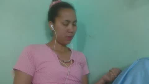 Snapshot of nirisouh chatting on October 10, 6:23 am nirisouh online show from October 10, 6:23 am