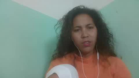 Snapshot of nirisouh chatting on October 21, 6:47 am nirisouh online show from October 21, 6:47 am