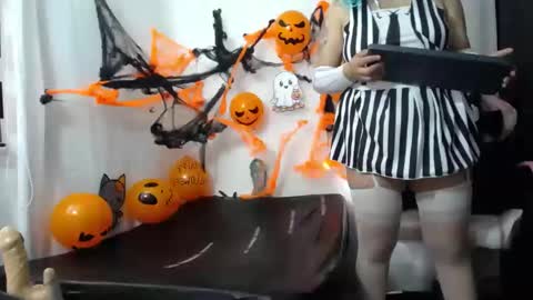 Niuk online show from October 26, 1:17 pm