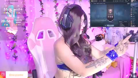 Nixy Sama online show from October 3, 10:40 pm