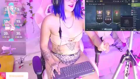 Nixy Sama online show from November 13, 12:42 am