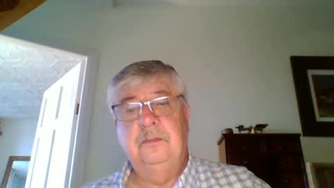 Snapshot of nn69uk chatting on January 17, 9:39 am NN69UK online show from January 17, 9:39 am