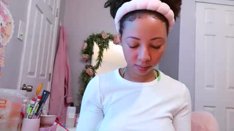 NniOnline online show from October 22, 4:29 pm