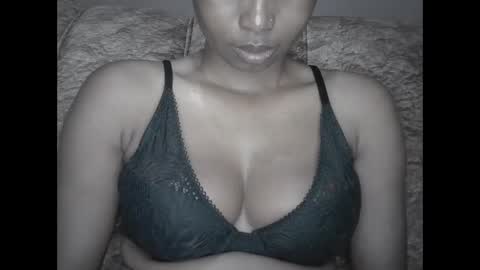 Snapshot of nnnk099 chatting on March 9, 10:30 am nyx online show from March 9, 10:30 am