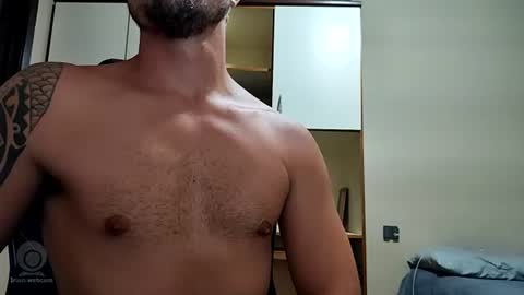 Snapshot of noablaze chatting on February 12, 7:42 pm Blaze online show from February 12, 7:42 pm