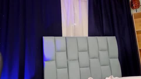 Noah  online show from October 26, 3:23 am