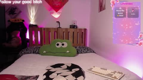 noah420sr online show from April 13, 3:39 pm