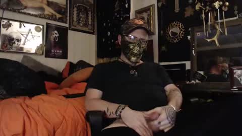 noah_b3 online show from May 2, 6:07 am