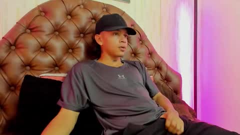 Snapshot of noah_blake0 chatting on September 24, 2:59 am Noah Blake online show from September 24, 2:59 am