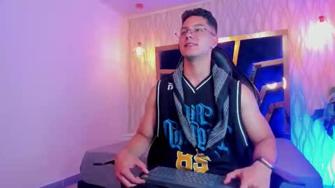 Noah online show from March 6, 5:31 pm