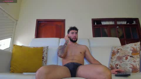 NOAH online show from April 4, 6:38 pm