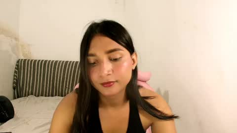 Noah online show from April 8, 9:26 pm