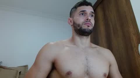 Snapshot of noah_jhonsonn chatting on February 1, 3:10 pm Noah online show from February 1, 3:10 pm